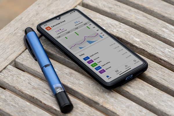 Smart pens and a smartphone app