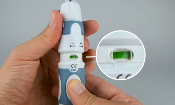 Adjusting the InsuJet needle-free injector